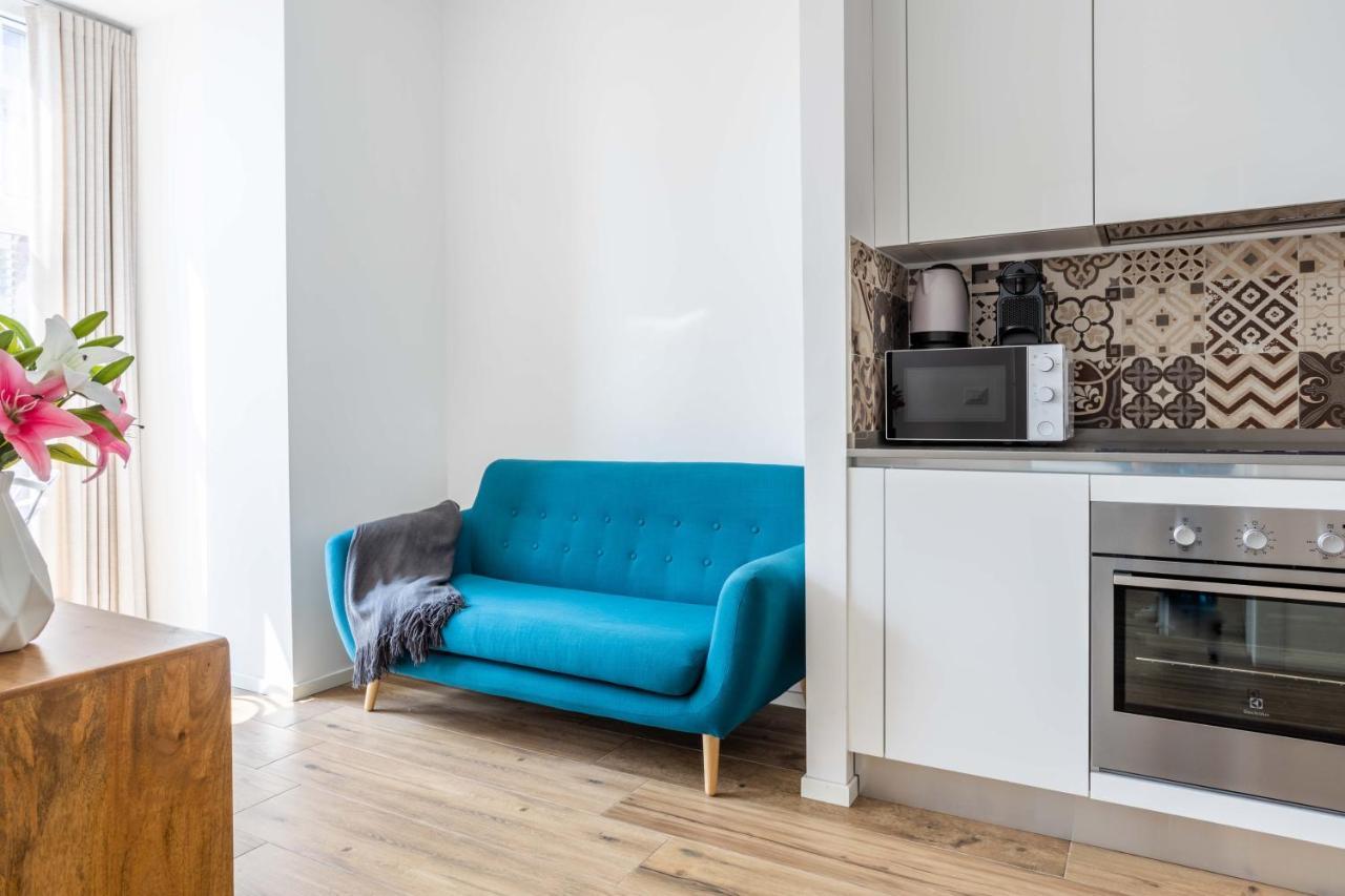 Sunlit 1 Bedroom Apt Via Pirelli ミラノ エクステリア 写真
